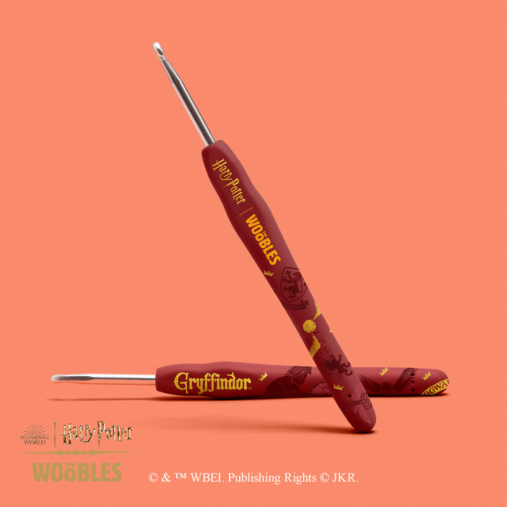 Gryffindor™ Lion Crochet Kit