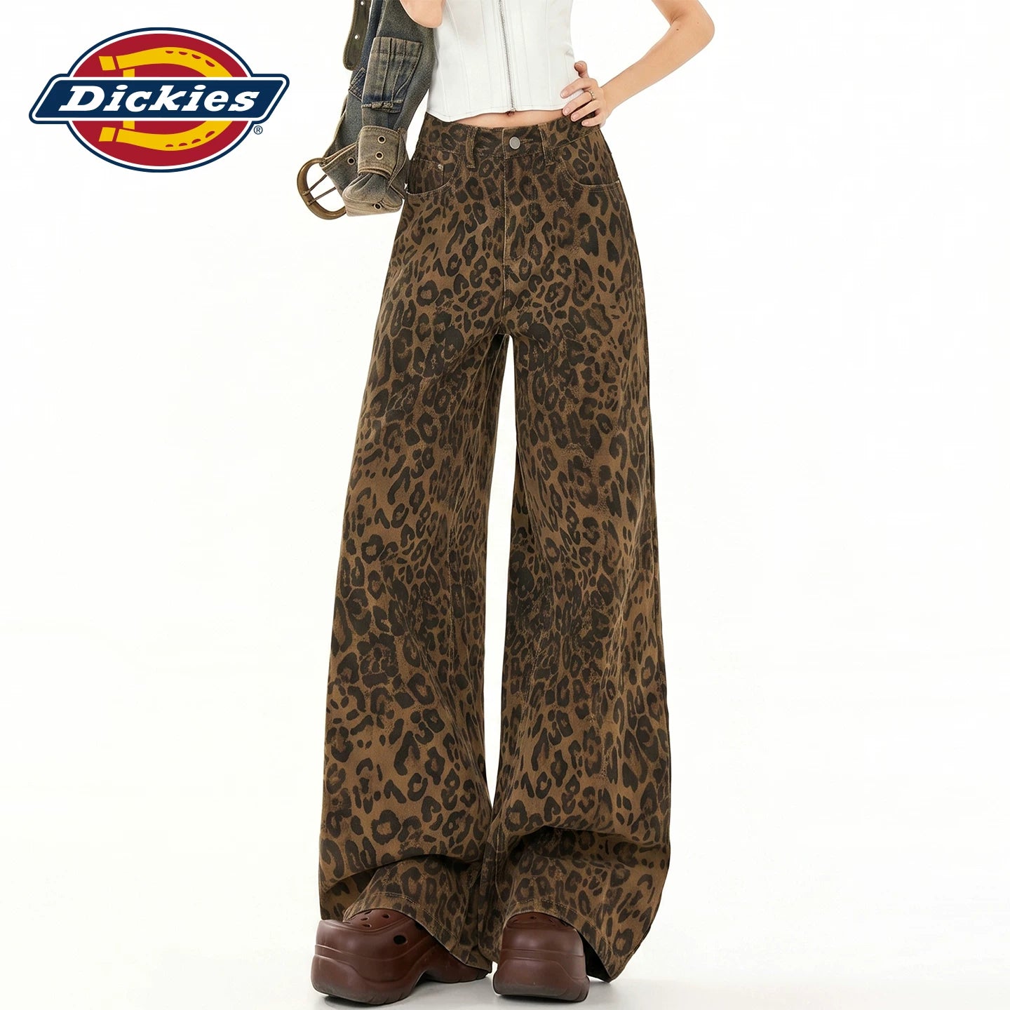 Dickies is a cool and stylish American retro vintage vintage leopard print wide leg jeans for women in summer, with a high waist and slim figure, and floor length pants